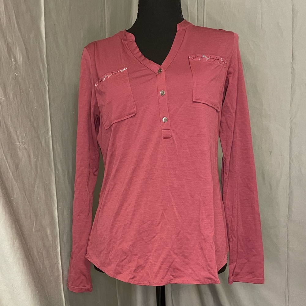 ibex Rose-Pink Henley Long Sleeve Merino Wool Embroidered Pocket Top